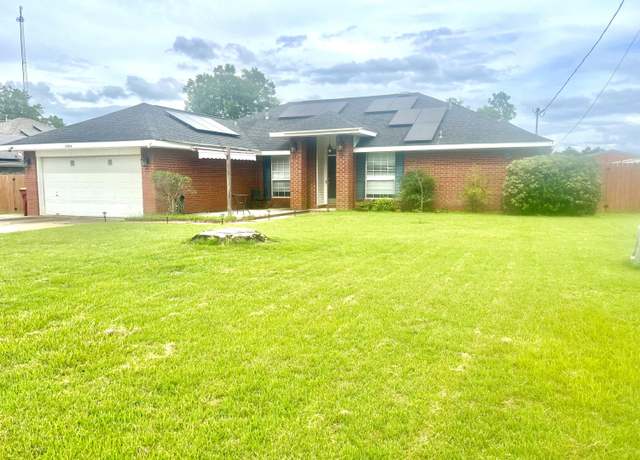 Property at 5304 Whitney Ct, Crestview, FL 32536, 4 beds, 2 baths