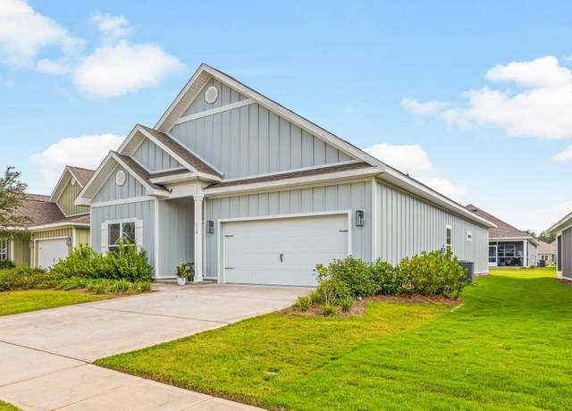 Property at 518 Lightning Bug Ln, Freeport, FL 32439, 3 beds, 2 baths