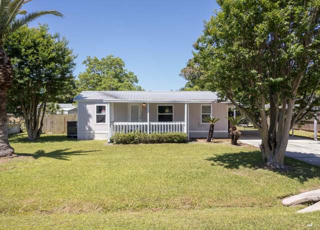 Property at 2516 Shady Oak Ct, Panama City Beach, FL 32407, 3 beds, 2 baths