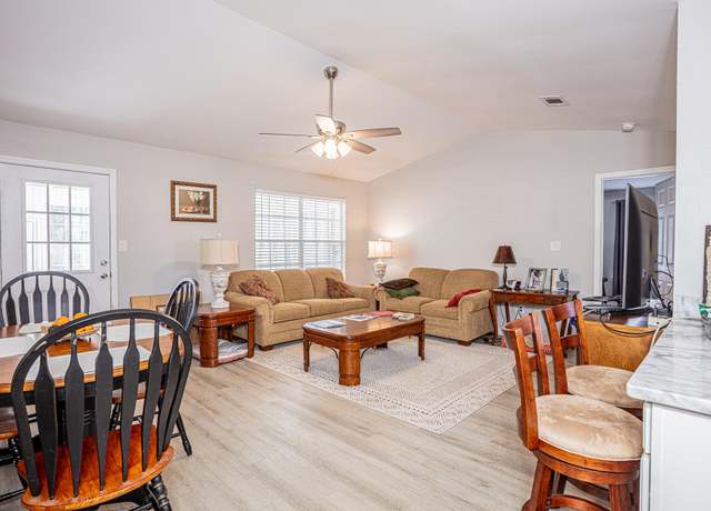 Property at 2244 Whispering Pines Blvd, Navarre, FL 32566, 3 beds, 2 baths