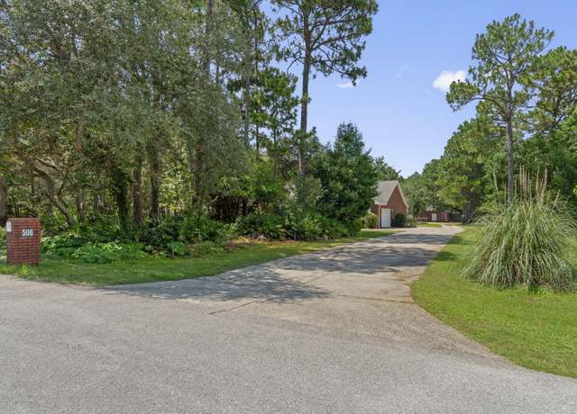 Property at 506 Spring Acres Cv, Niceville, FL 32578, 5 beds, 4 baths