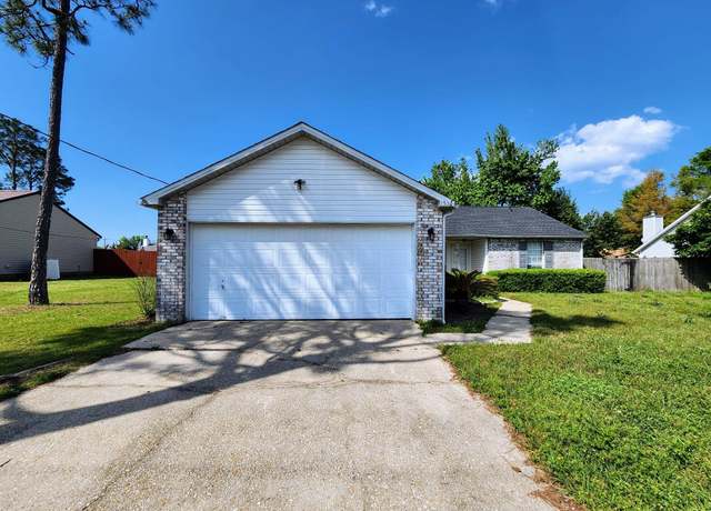 Property at 153 Nun Dr, Crestview, FL 32536, 3 beds, 2 baths