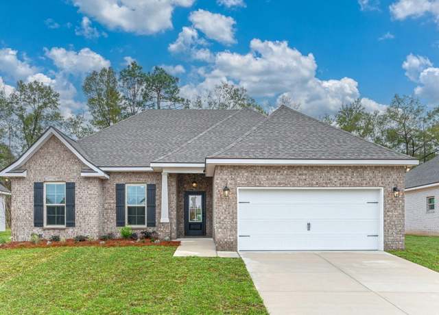 Property at 2712 Louis Cir, Crestview, FL 32536, 3 beds, 2 baths
