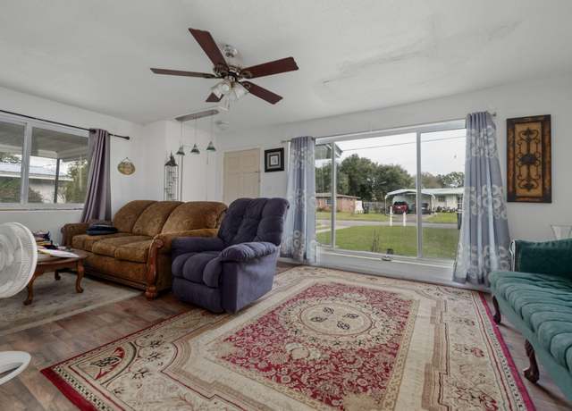 Property at 1005 Revere Dr, Pensacola, FL 32506, 3 beds, 2 baths