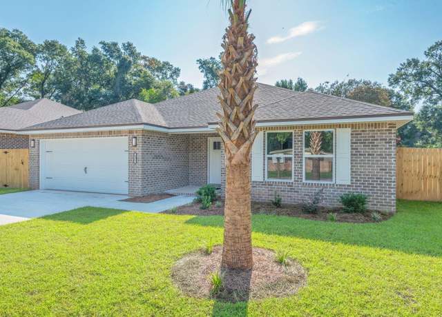 Property at 691 E Bowers Ave, Crestview, FL 32539, 3 beds, 2 baths