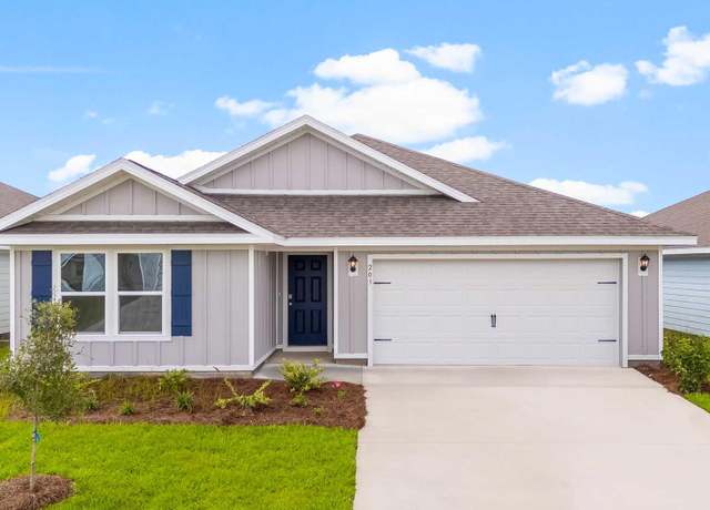 Property at 203 W Gray Owl Dr, Freeport, FL 32439, 5 beds, 3 baths
