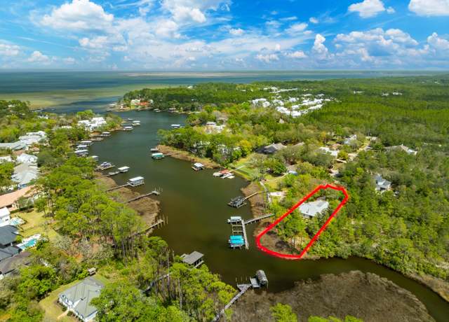 Property at 135 Bayou Point Dr, Santa Rosa Beach, FL 32459, 3 beds, 2 baths