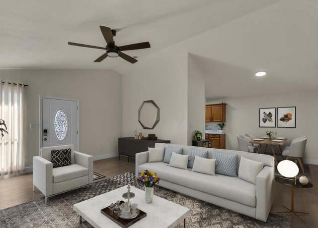Property at 211 Indian Oaks Dr, Destin, FL 32541, 2 beds, 2 baths