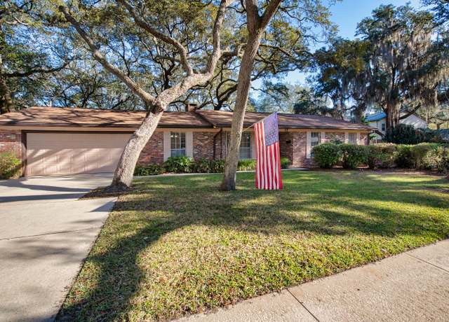 Property at 17 NW Oakdale Rd, Fort Walton Beach, FL 32547, 3 beds, 2 baths