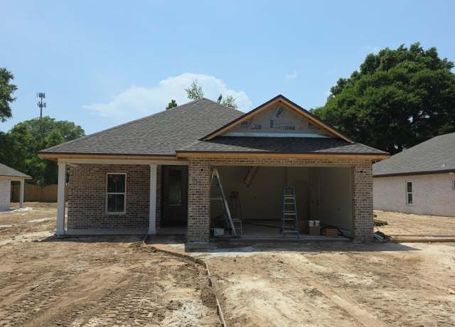 Property at 1438 Cat Mar Rd, Niceville, FL 32578, 4 beds, 2.5 baths