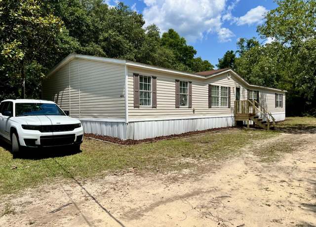 Property at 4309 Rebecca Rd, Crestview, FL 32539, 4 beds, 3 baths