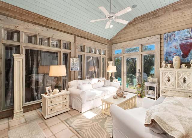 Property at 800 Blue Mountain Beach Rd, Santa Rosa Beach, FL 32459, 4 beds, 4 baths