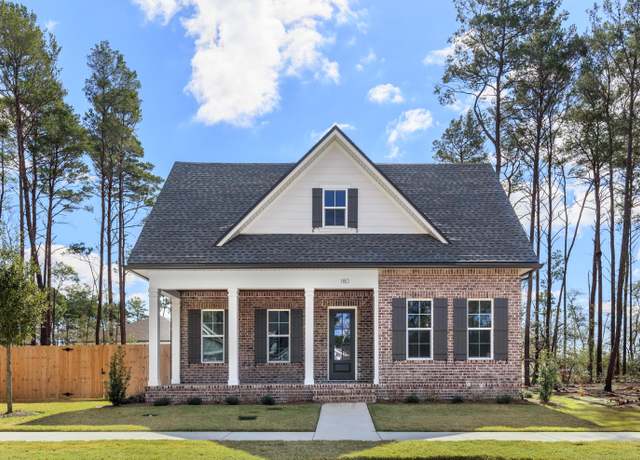 Property at 180 Caraway Dr, Niceville, FL 32578, 4 beds, 3.5 baths