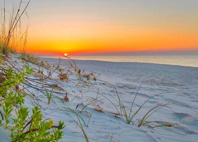 Property at 1401 Tina Dr Unit A-1, Navarre, FL 32566