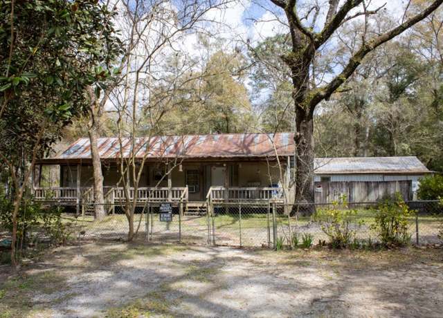 Property at 2286 Co Highway 181-C Hwy, Ponce De Leon, FL 32455, 4 beds, 1 bath