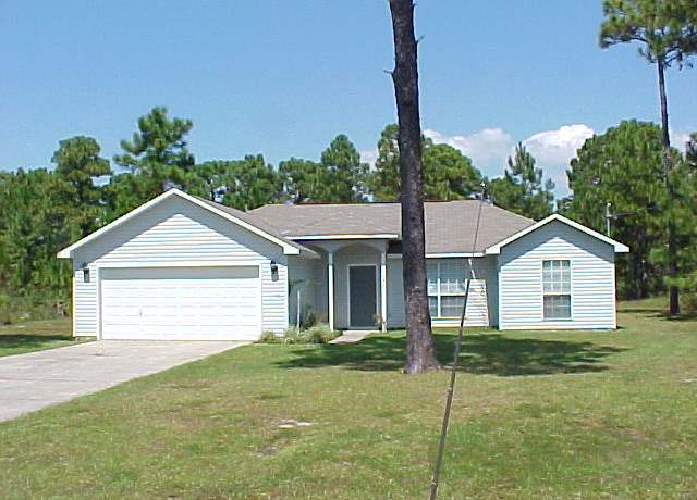 Property at 6840 Leisure St, Navarre, FL 32566, 3 beds, 2 baths