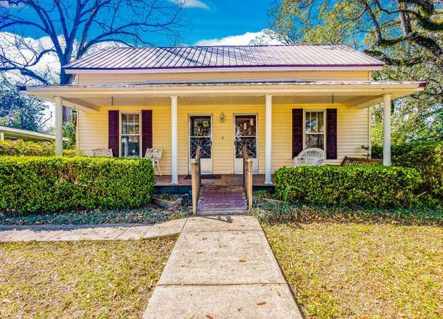 Property at 30 Seminole, AL N/A, 2 beds, 1 bath