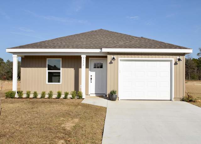 Property at 5373 Highview Dr, Crestview, FL 32539, 3 beds, 2 baths