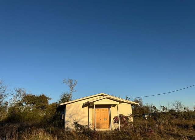 Property at 5528 Adalee Rd, Panama City, FL 32404, 1 bath