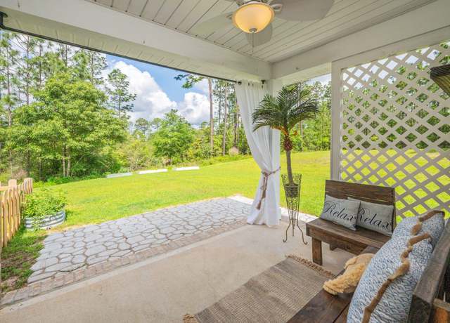 Property at 3060 Brandon Dunes Ln, Laurel Hill, FL 32567, 4 beds, 2 baths