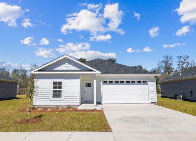 Property at 72 Riverwalk Cir, Freeport, FL 32439, 4 beds, 3 baths