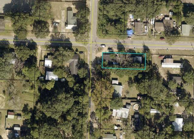 Property at 401-409 Brock East Ave, Crestview, FL 32539, 4 beds, 2 baths