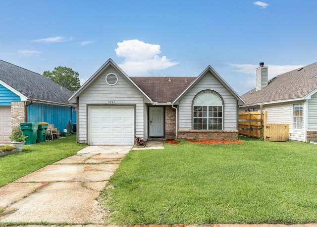 Property at 3053 Yorktown Cir, Fort Walton Beach, FL 32547, 3 beds, 2 baths