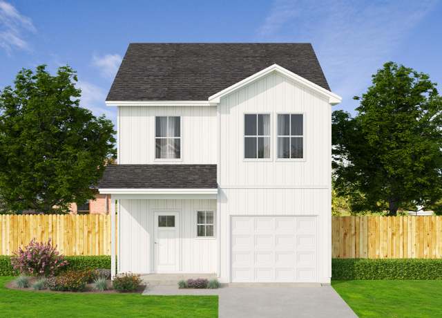 Property at 510 Lee Ave, Crestview, FL 32539, 3 beds, 2.5 baths