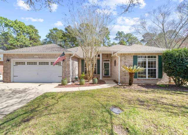 Property at 4575 Castlewood Ln, Niceville, FL 32578, 4 beds, 2 baths