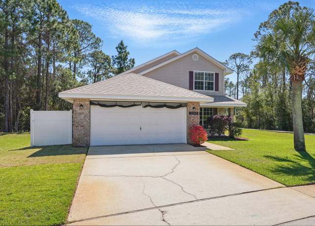 Property at 1004 Freeport Ct, Mary Esther, FL 32569, 4 beds, 2.5 baths