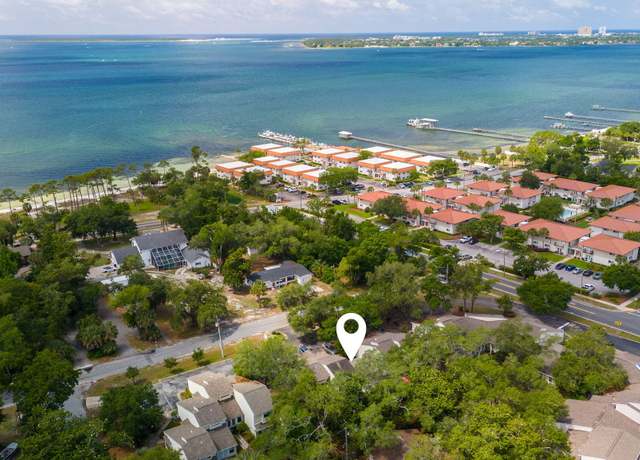 Property at 2026 Baker Ct #7, Panama City, FL 32401, 3 beds, 2.5 baths