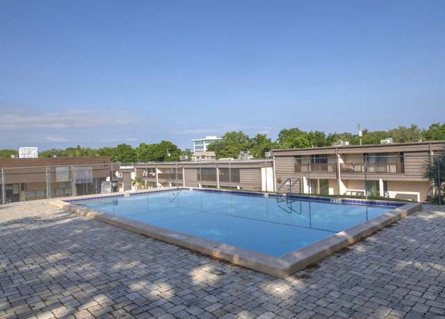 Property at 401 NW MARSHALL Ct Unit 2, Fort Walton Beach, FL 32548, 2 beds, 2 baths