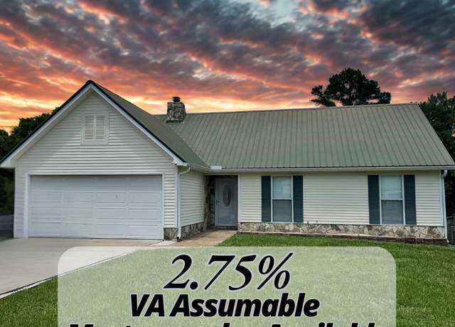 Property at 4821 Summer Creek Cv, Crestview, FL 32539, 4 beds, 2 baths