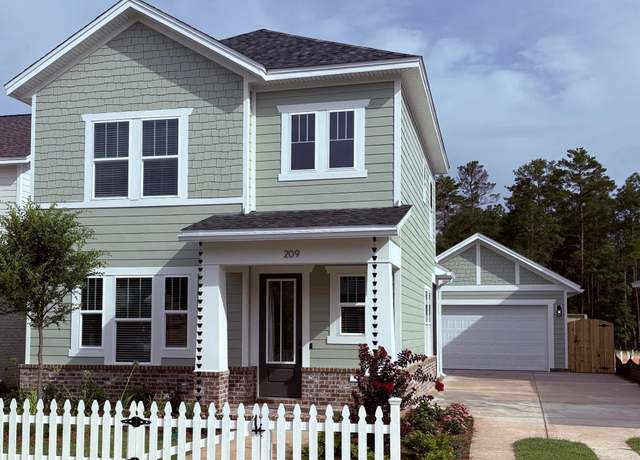 Property at 209 Red Deer Run, Niceville, FL 32578, 4 beds, 2.5 baths