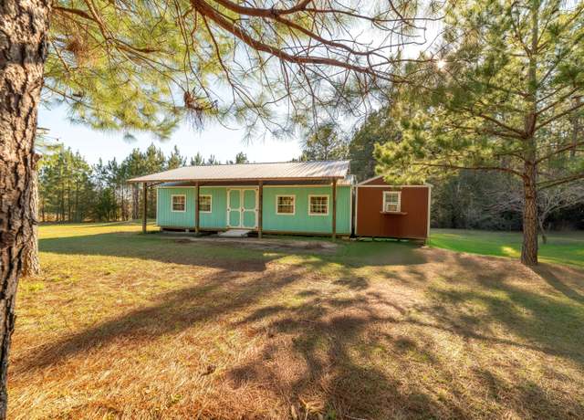 Property at 2444 Hardy Skipper Rd, Ponce De Leon, FL 32455
