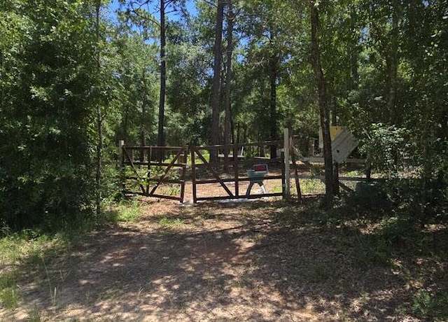 Property at 6045 Sand Hill Rd, Crestview, FL 32539