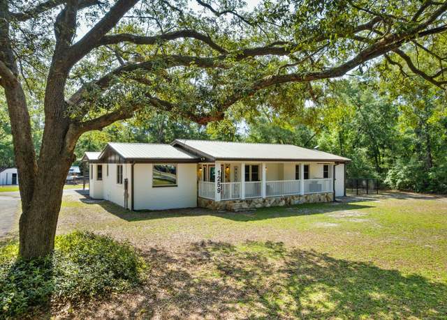 Property at 1259 Black Creek Blvd, Freeport, FL 32439, 4 beds, 2 baths