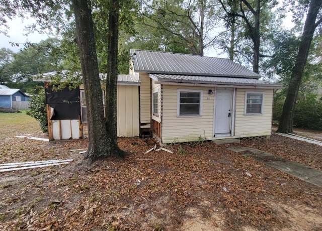 Property at 99 N State Highway 83, FL 32433, 2 beds, 1 bath