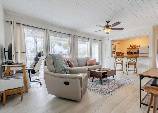 Property at 4000 Gulf Terrace Dr #2001, Destin, FL 32541, 1 bed, 1 bath