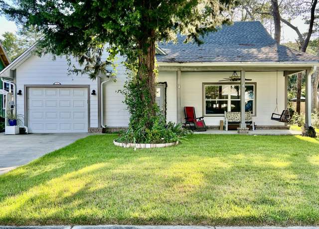 Property at 226 N Marsh Lndg, Freeport, FL 32439, 3 beds, 2 baths