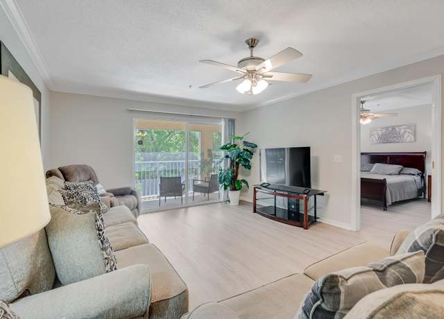 Property at 4274 Calinda Ln #225, Niceville, FL 32578, 2 beds, 2 baths
