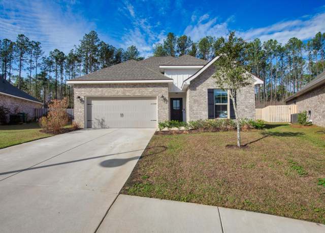Property at 38 Cozy Cv, Freeport, FL 32439, 4 beds, 3 baths