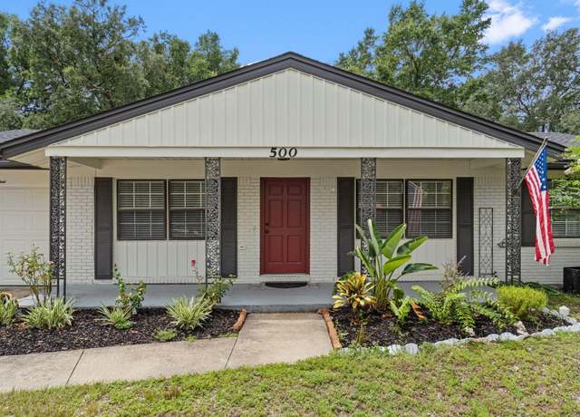 Property at 500 22nd St, Niceville, FL 32578, 4 beds, 2 baths