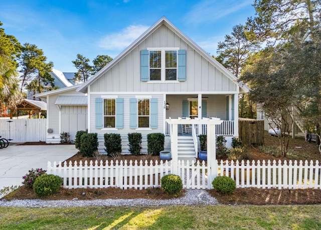 Property at 178 Buddy St, Santa Rosa Beach, FL 32459, 5 beds, 3 baths