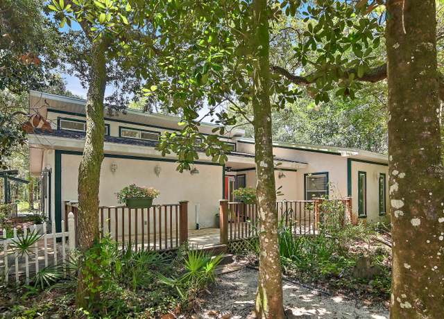 Property at 20 Adair Ln, Santa Rosa Beach, FL 32459, 4 beds, 3.5 baths
