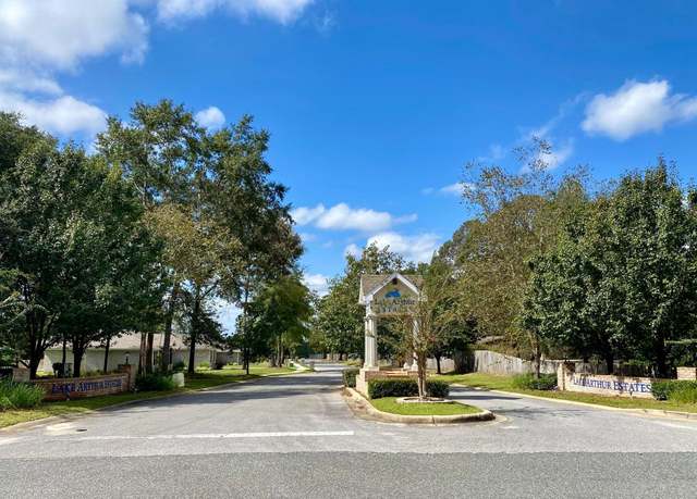 Property at 3062 Zach Ave, Crestview, FL 32536