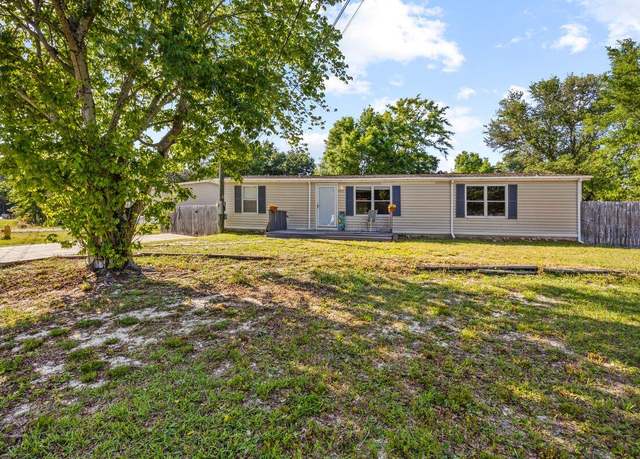 Property at 2922 Crittenden Dr, Navarre, FL 32566, 3 beds, 2 baths