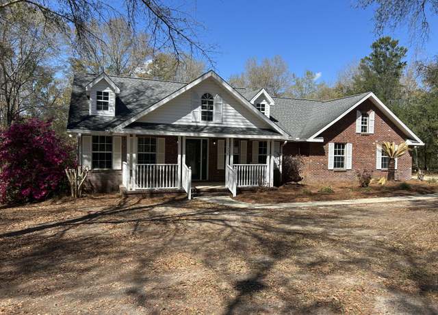 Property at 735 Mill Creek Dr, FL 32433, 3 beds, 2 baths