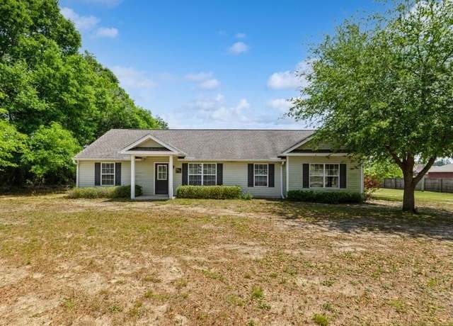 Property at 2377 Lake Silver Rd, Crestview, FL 32536, 3 beds, 2 baths