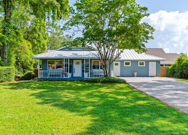 Property at 850 Forest Shore Dr, Miramar Beach, FL 32550, 3 beds, 3 baths